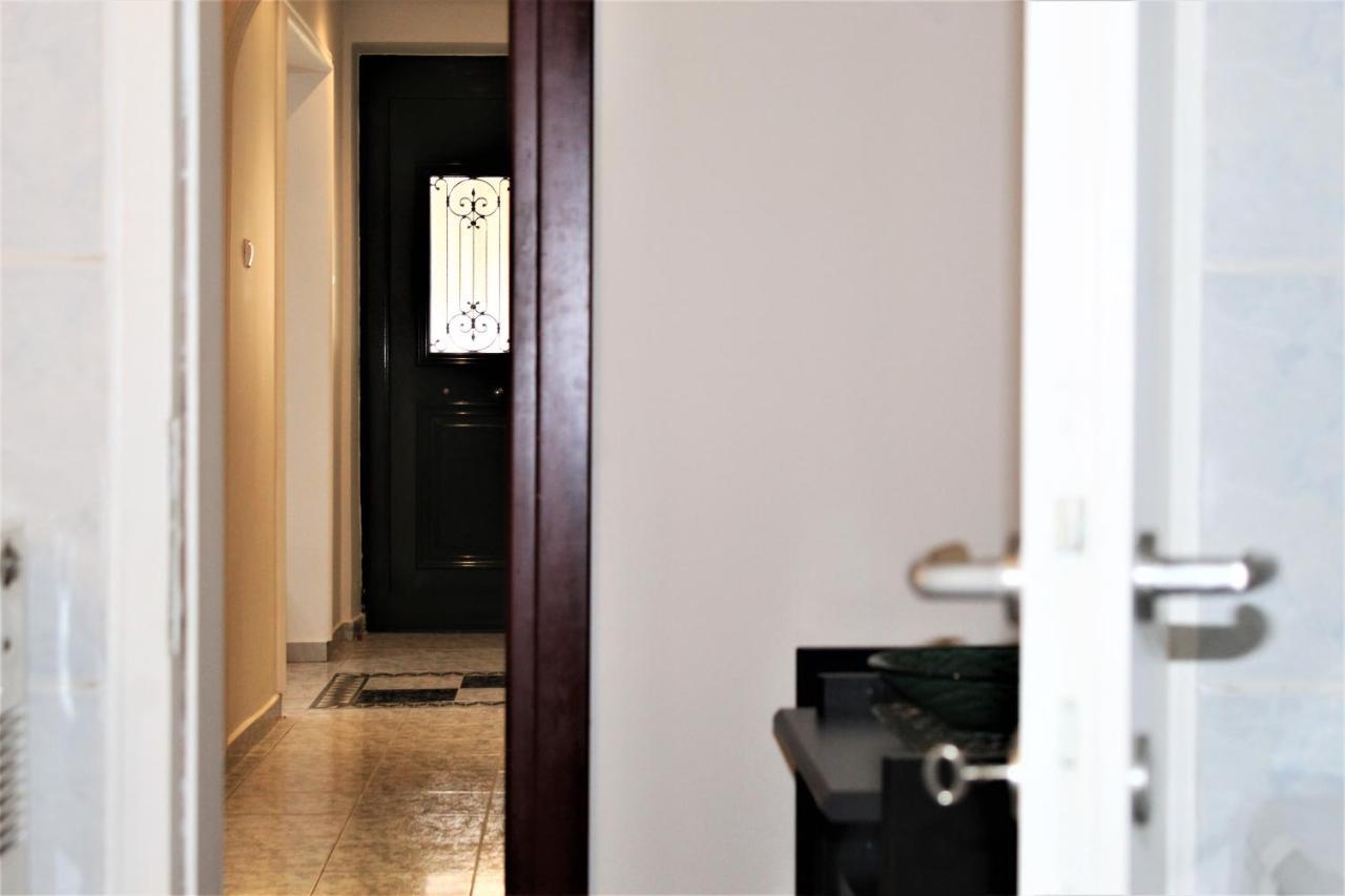 Appartement The Vacationer à Agria Extérieur photo